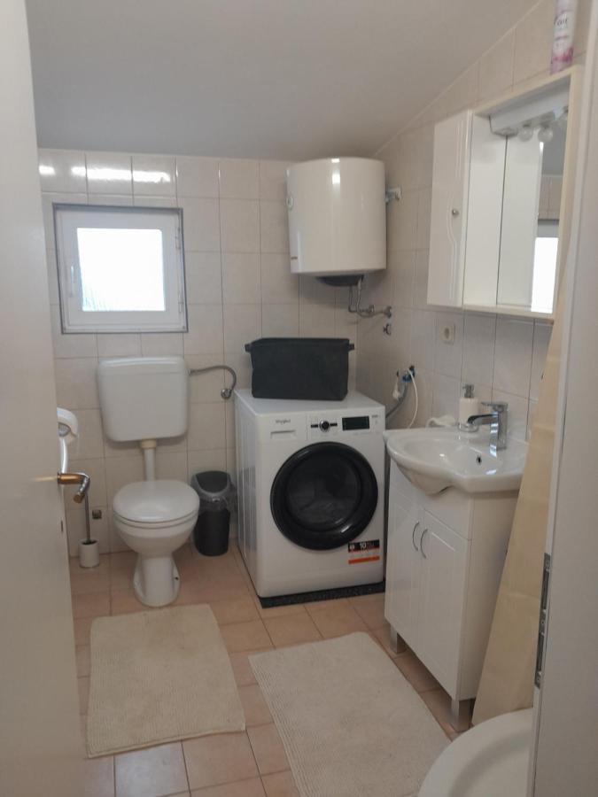 Caliente Apartments Vir B Kültér fotó
