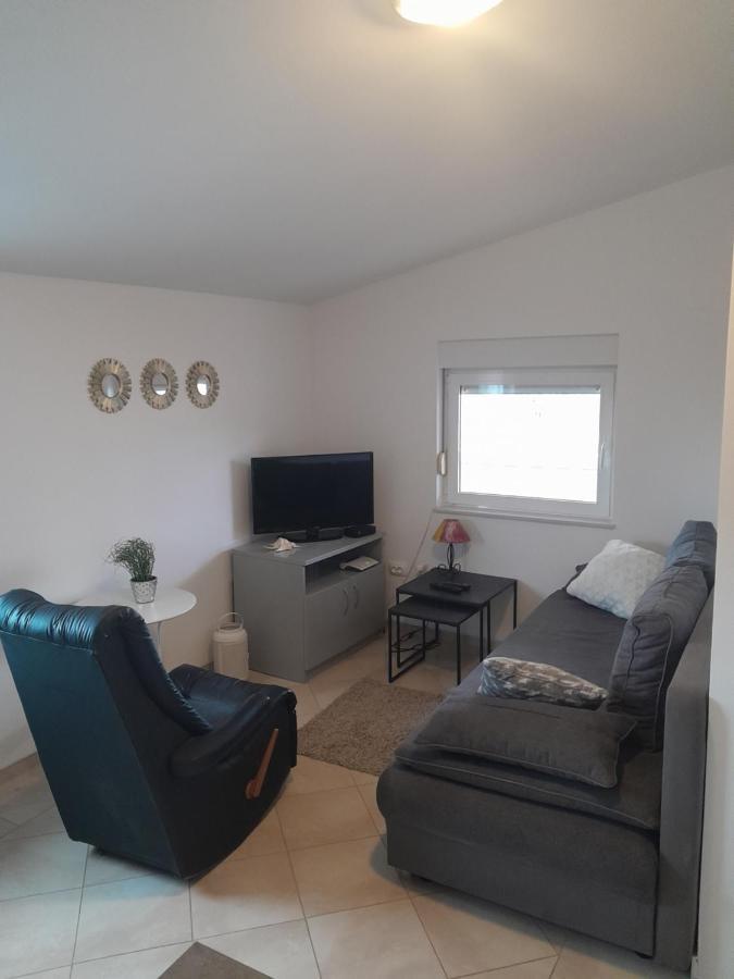 Caliente Apartments Vir B Kültér fotó